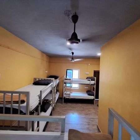 Trippr Gokarna - Beach Hostel エクステリア 写真
