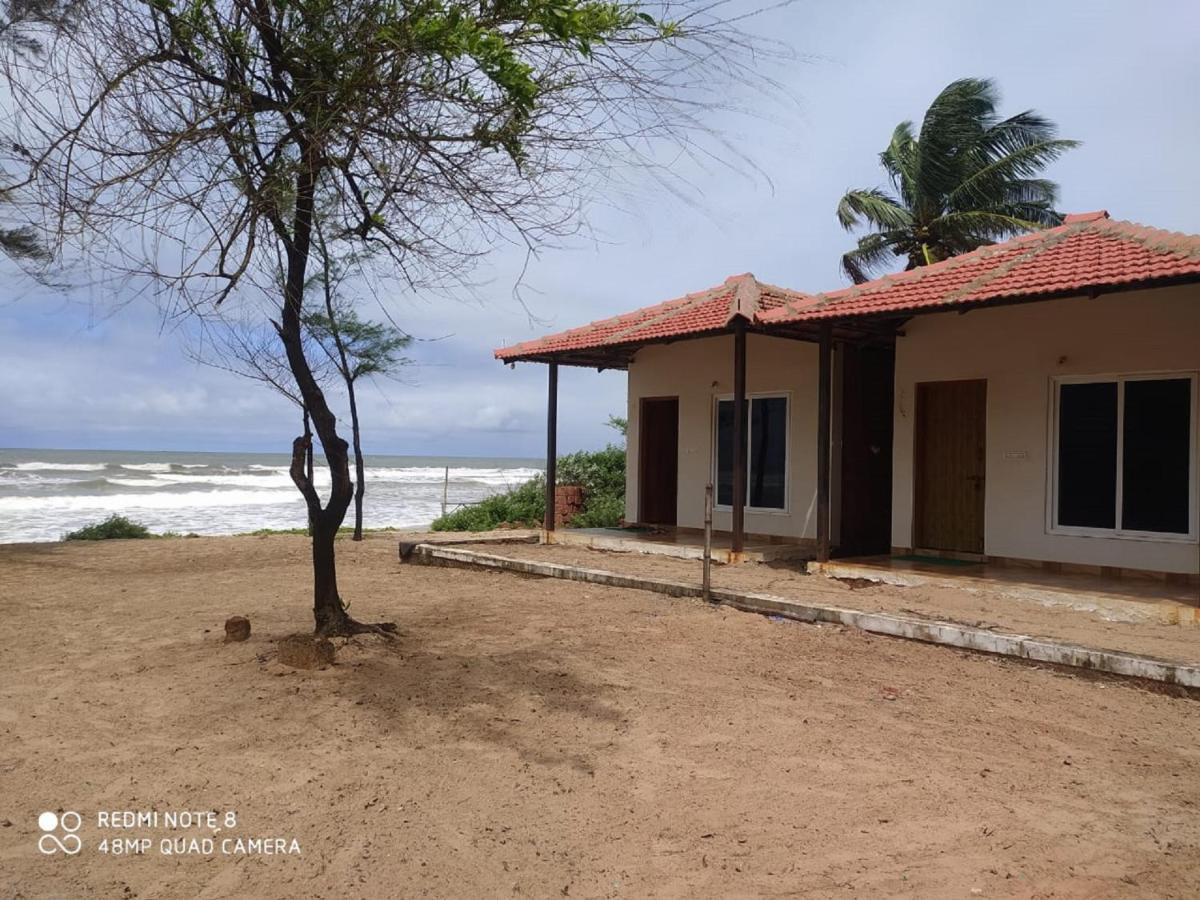 Trippr Gokarna - Beach Hostel エクステリア 写真