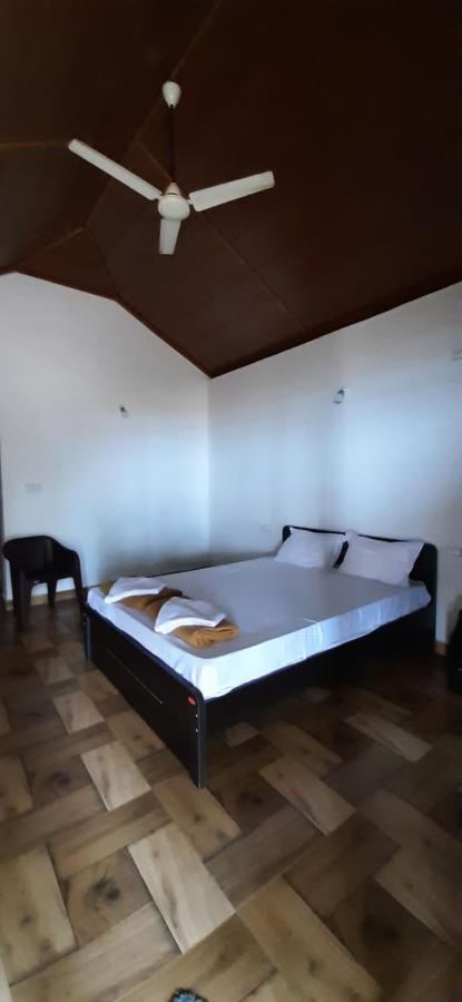 Trippr Gokarna - Beach Hostel エクステリア 写真