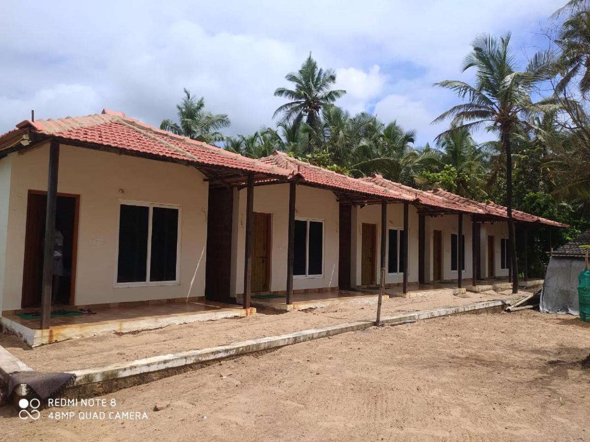 Trippr Gokarna - Beach Hostel エクステリア 写真