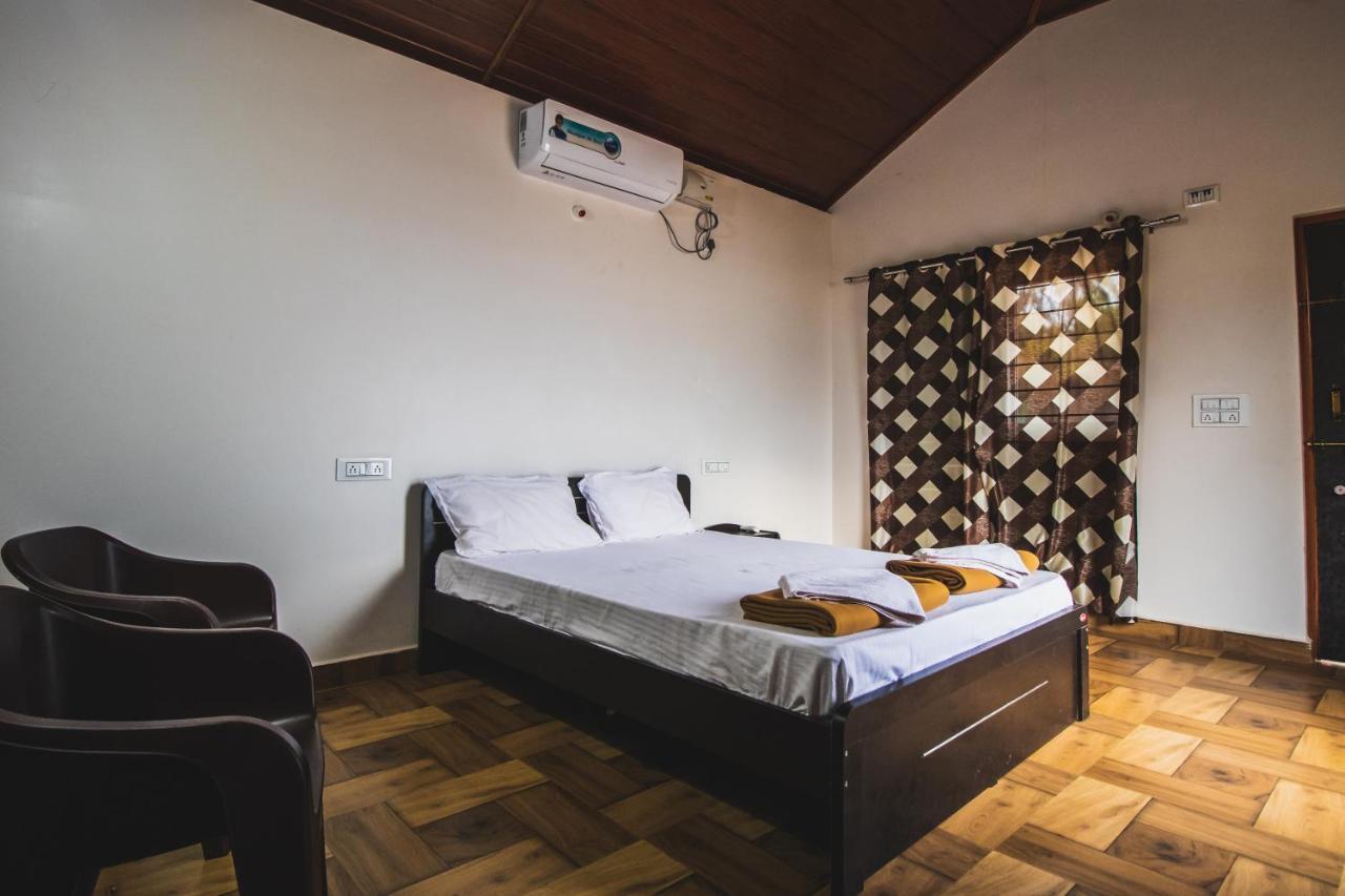 Trippr Gokarna - Beach Hostel エクステリア 写真