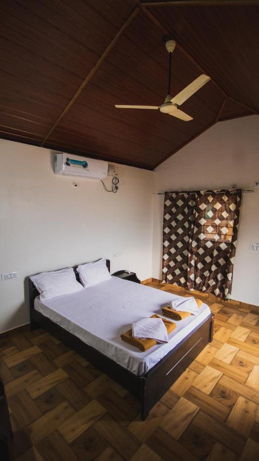 Trippr Gokarna - Beach Hostel エクステリア 写真