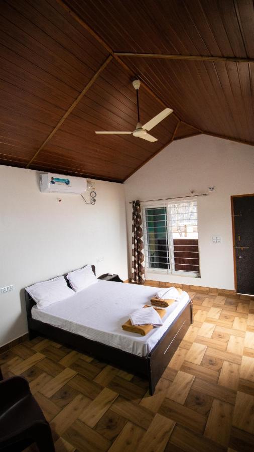 Trippr Gokarna - Beach Hostel エクステリア 写真