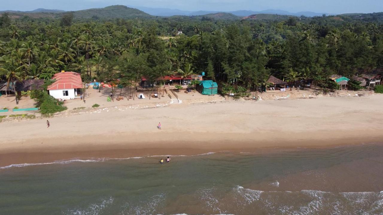 Trippr Gokarna - Beach Hostel エクステリア 写真