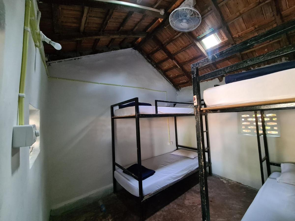 Trippr Gokarna - Beach Hostel エクステリア 写真