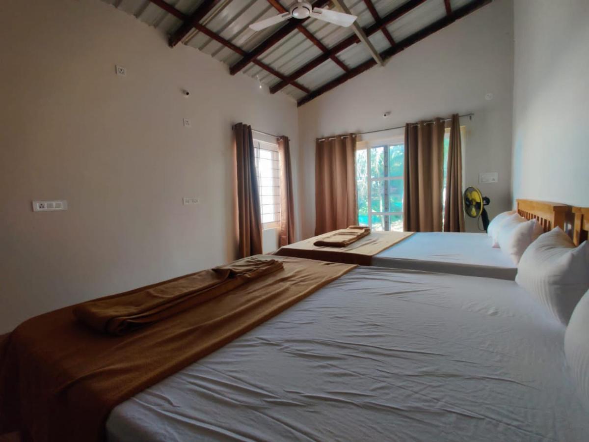 Trippr Gokarna - Beach Hostel エクステリア 写真