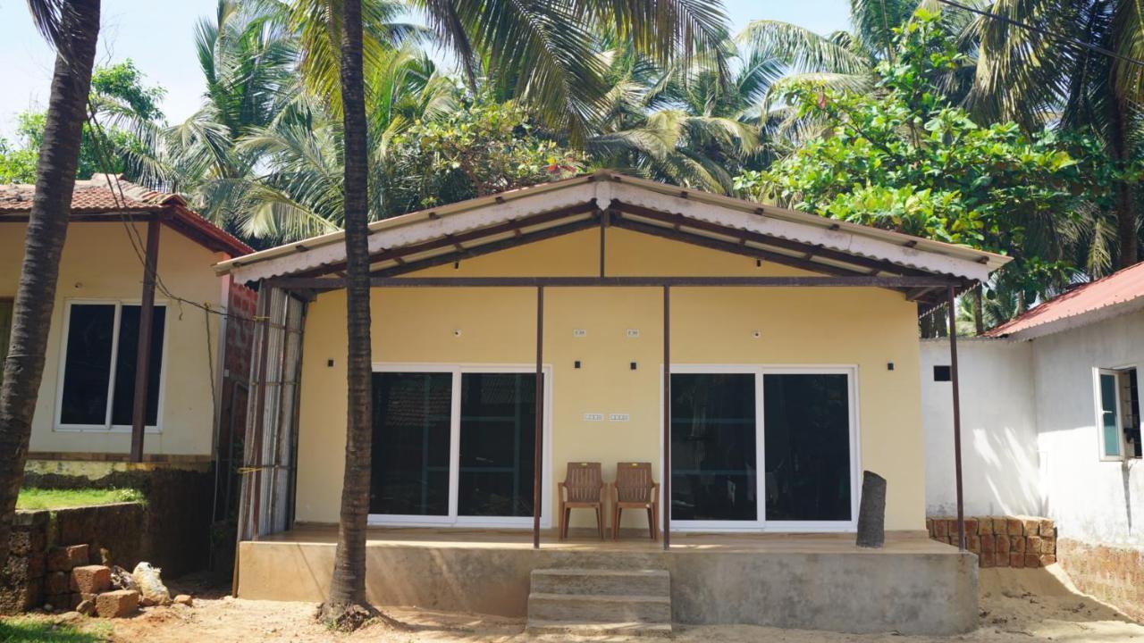 Trippr Gokarna - Beach Hostel エクステリア 写真