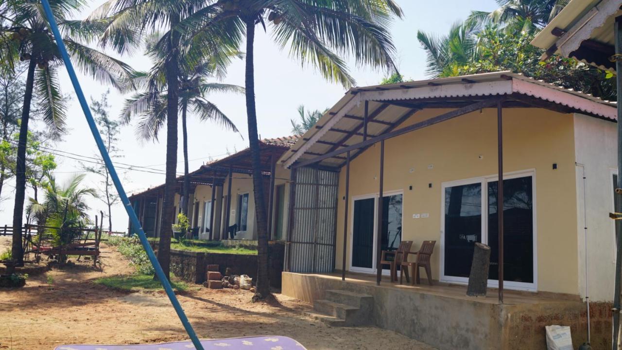 Trippr Gokarna - Beach Hostel エクステリア 写真