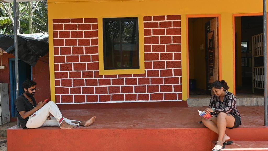Trippr Gokarna - Beach Hostel エクステリア 写真